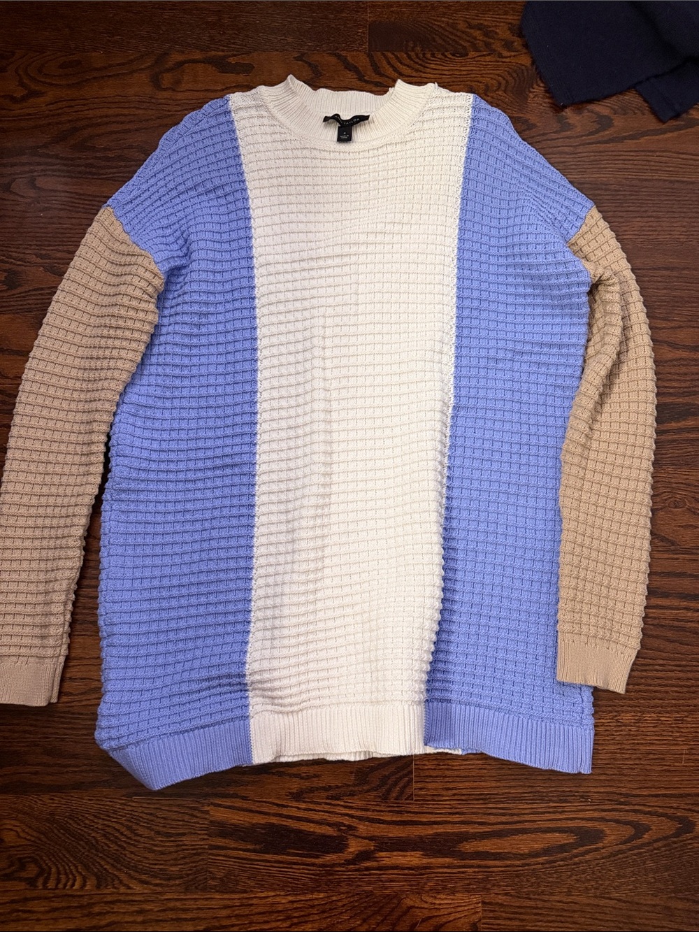 Ann Taylor size M medium Colorblock Waffle Knit Sweater - women’s oversized
